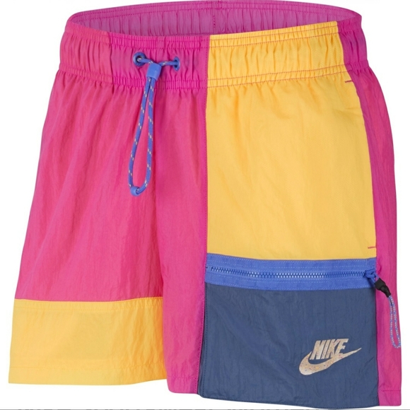 Nike women shorts - Picture 2 of 8